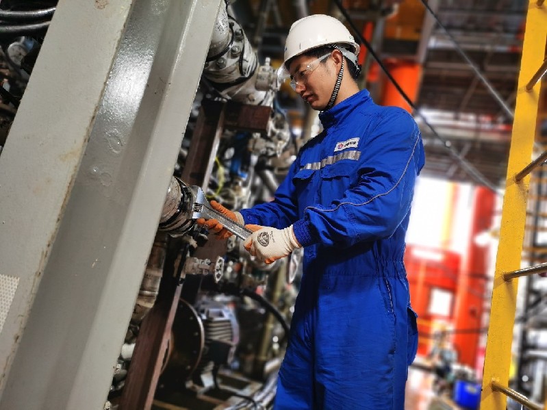 �������׺��ϳ����Ȳɹ�¯��ˮϵͳװ����ʽͶ��ʹ��